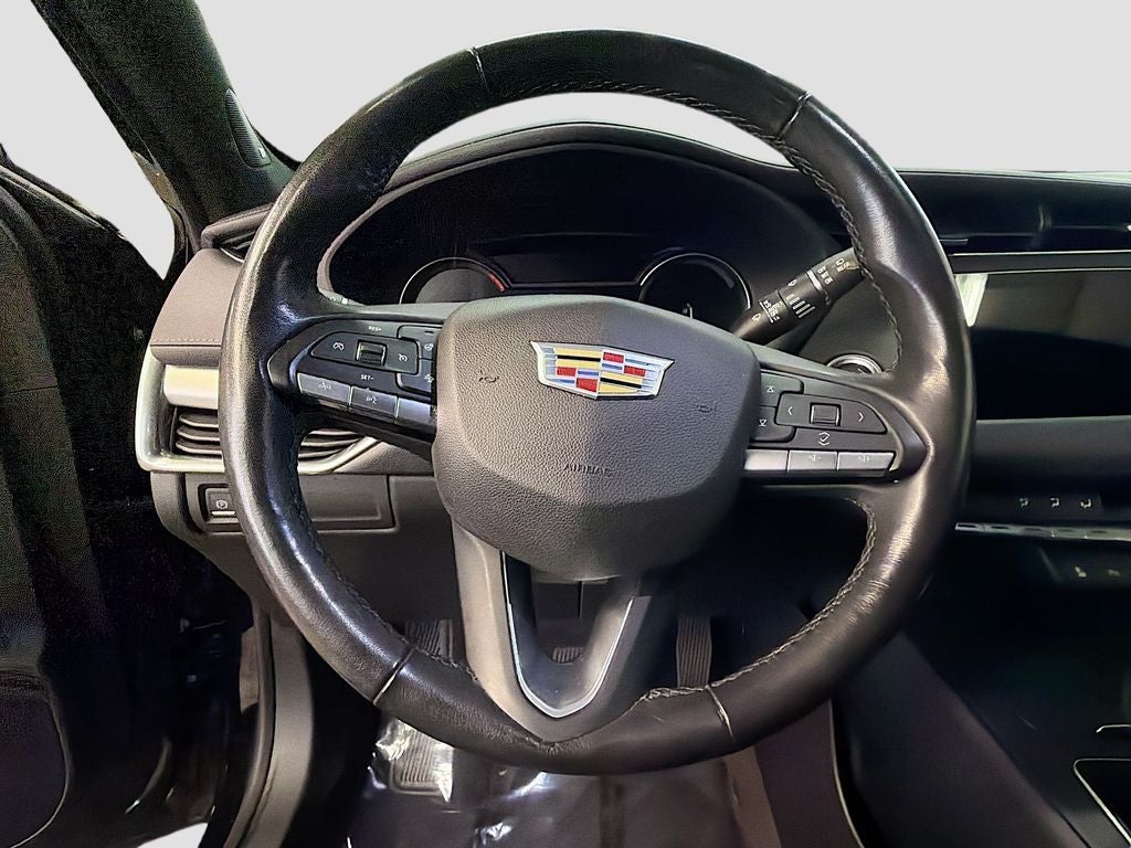 2020 Cadillac XT4 Premium Luxury