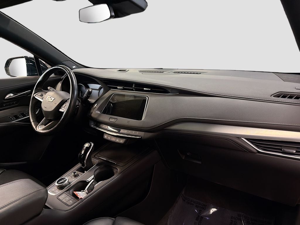 2020 Cadillac XT4 Premium Luxury