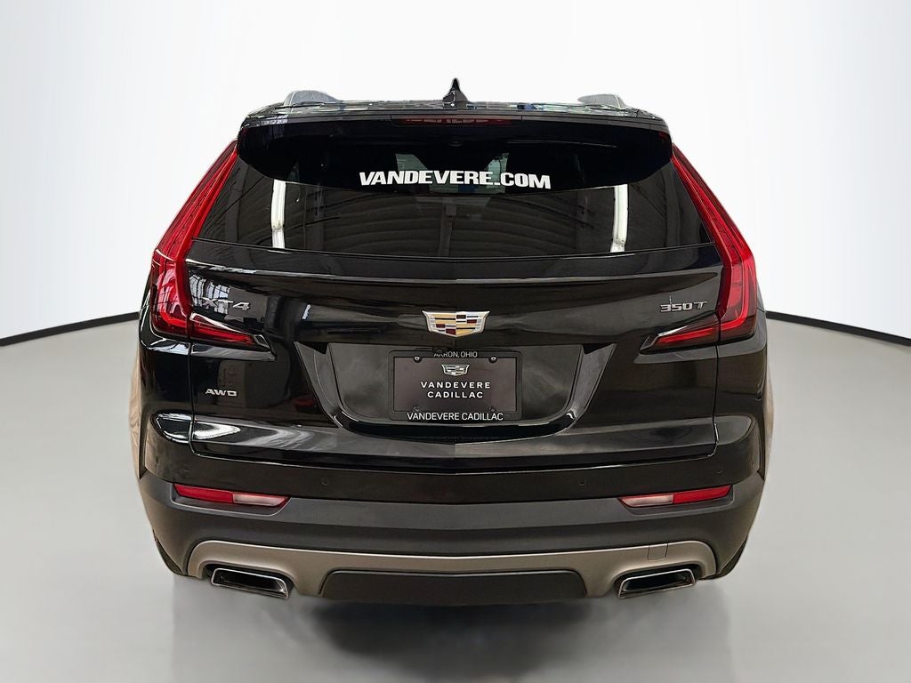 2020 Cadillac XT4 Premium Luxury
