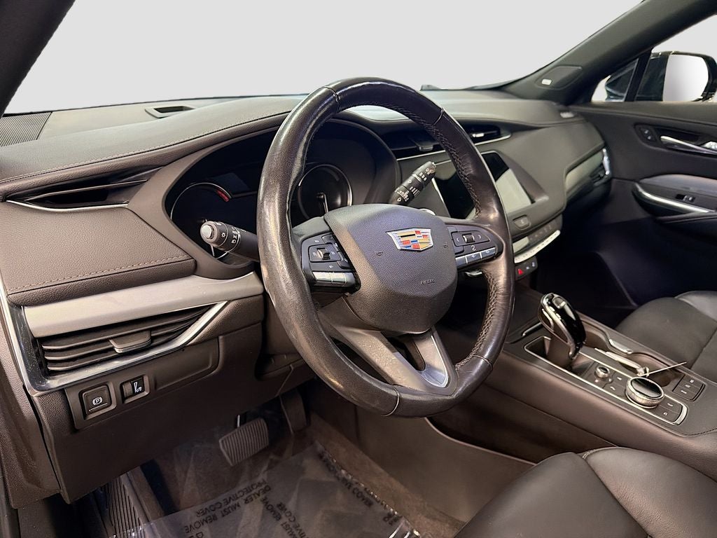 2020 Cadillac XT4 Premium Luxury