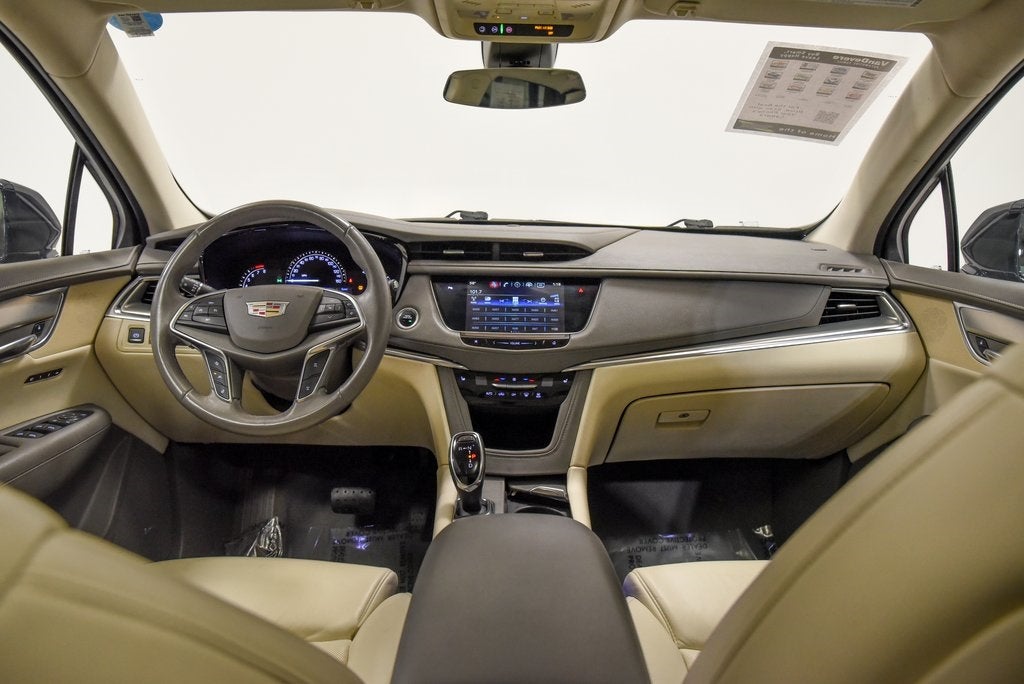 2017 Cadillac XT5 Luxury