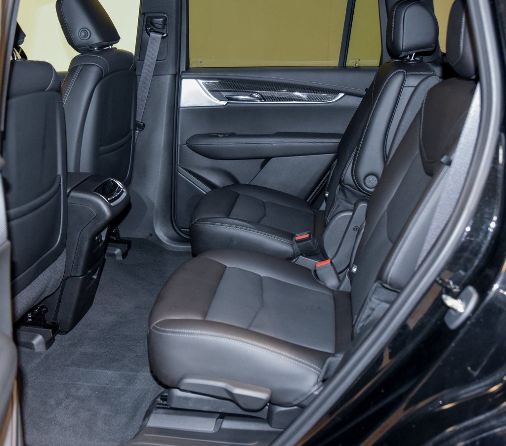 2023 Cadillac XT6 Sport