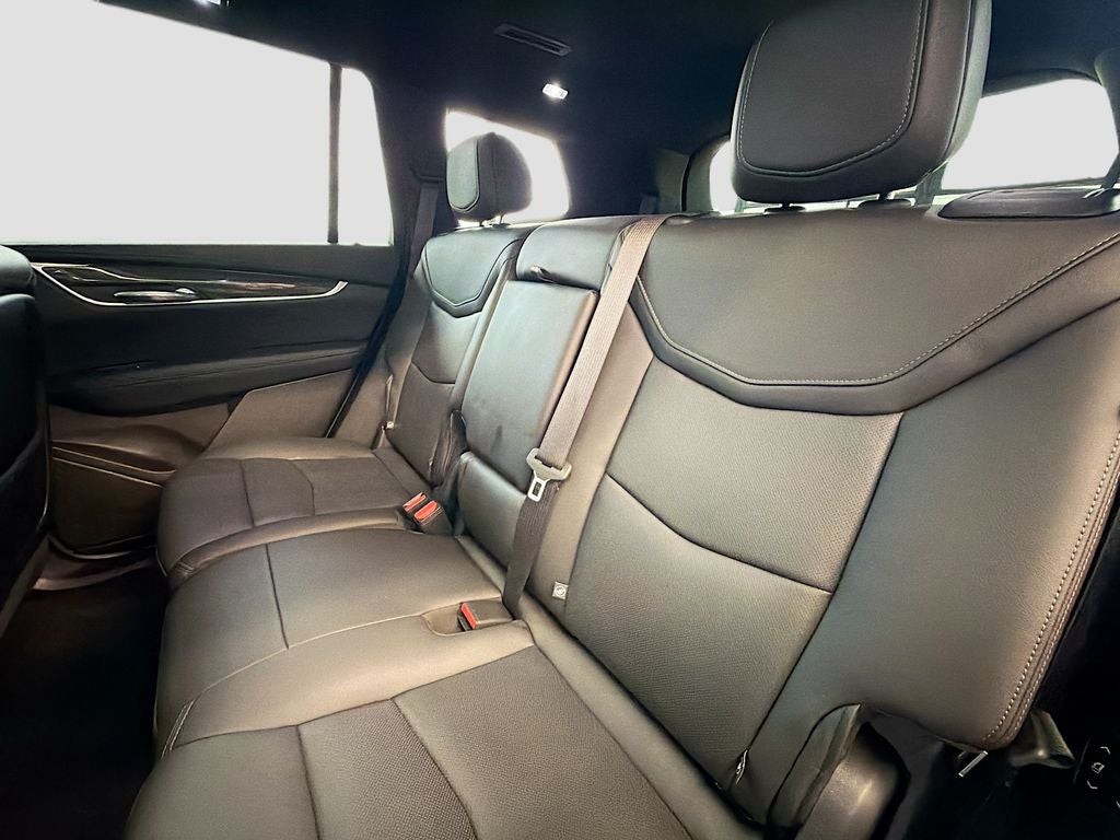 2022 Cadillac XT6 Sport