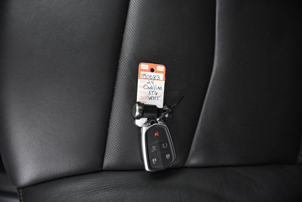 2024 Cadillac XT6 Sport