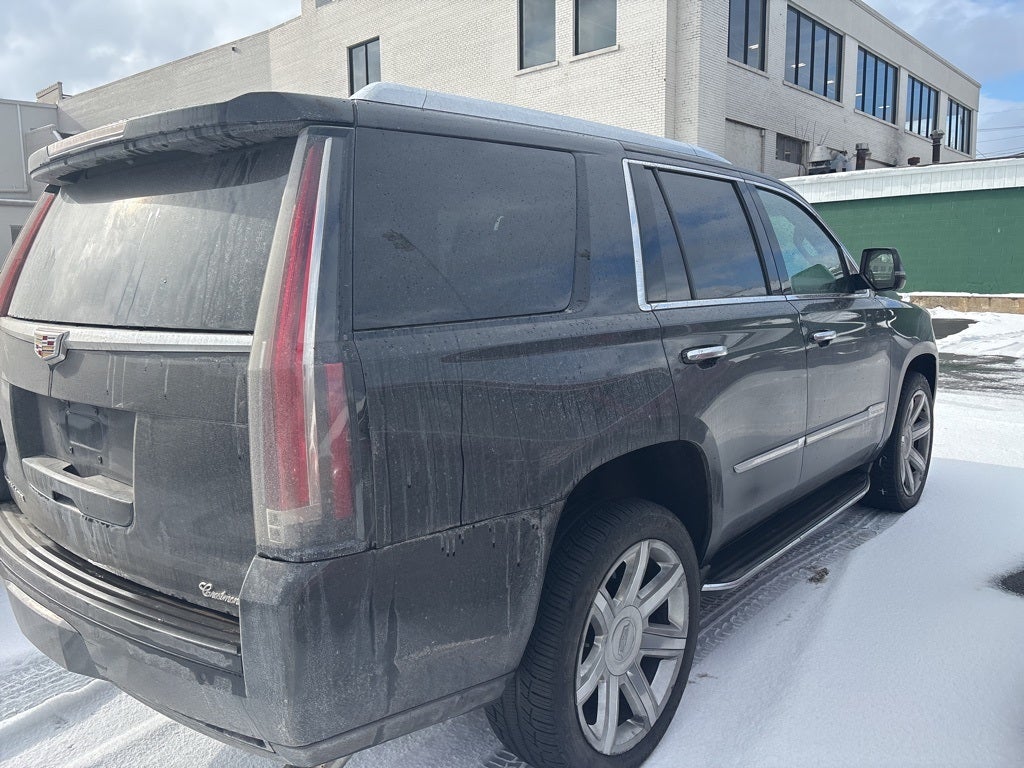 2016 Cadillac Escalade Luxury