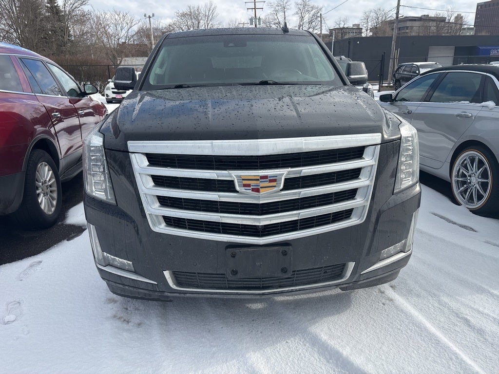 2016 Cadillac Escalade Luxury