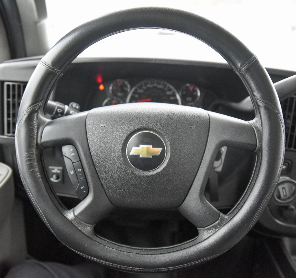 2019 Chevrolet Express 3500 Work Van Cutaway