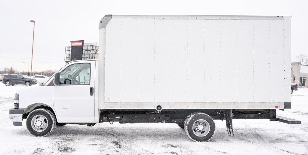 2019 Chevrolet Express 3500 Work Van Cutaway