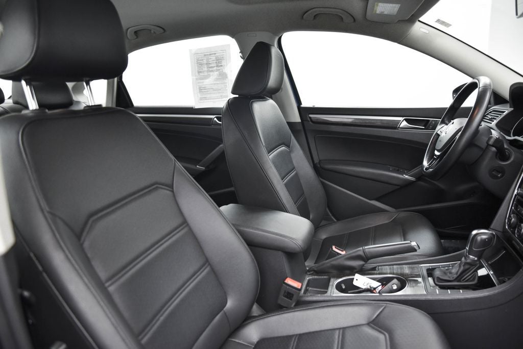 2017 Volkswagen Passat 1.8T SE