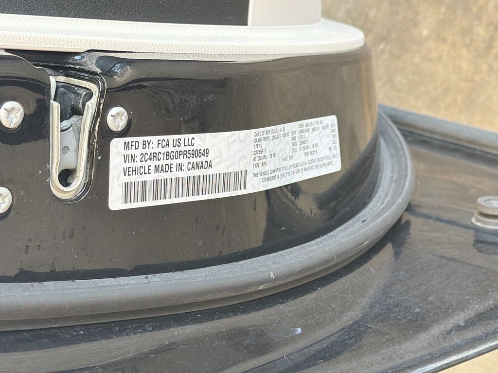 2023 Chrysler Pacifica Touring L