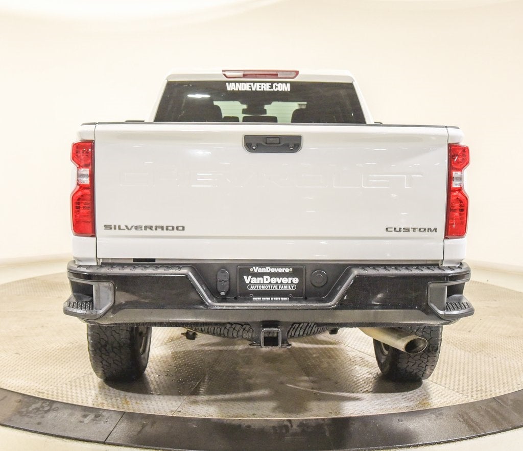 2024 Chevrolet Silverado 2500HD Custom
