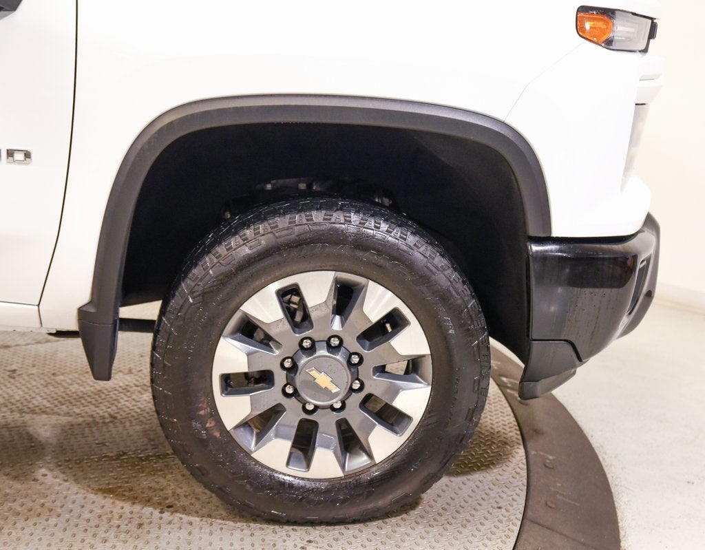 2024 Chevrolet Silverado 2500HD Custom