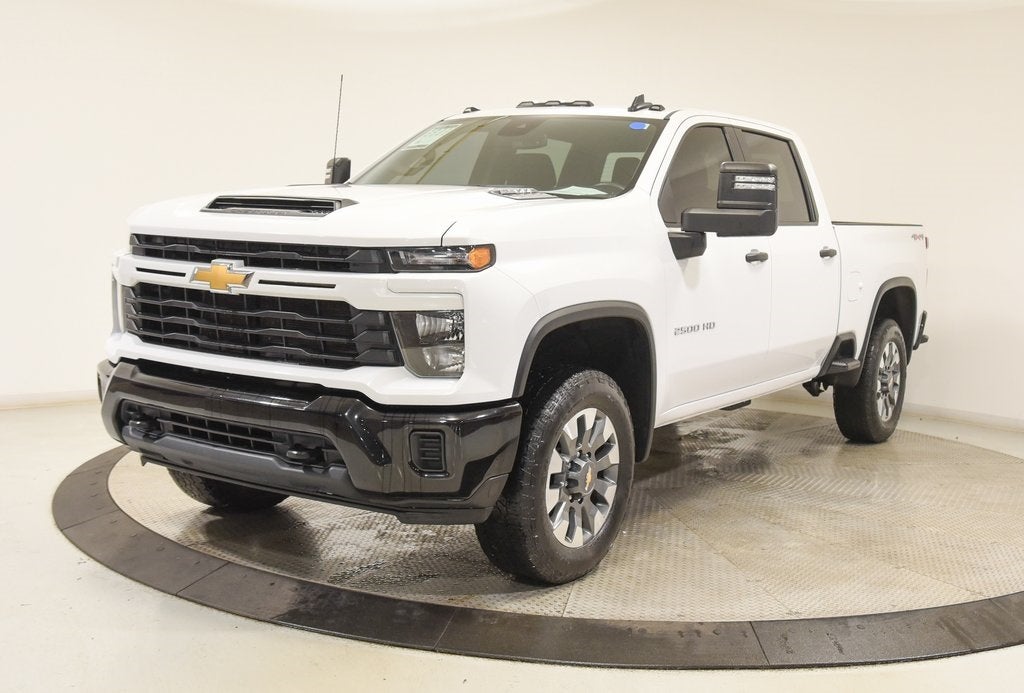 2024 Chevrolet Silverado 2500HD Custom