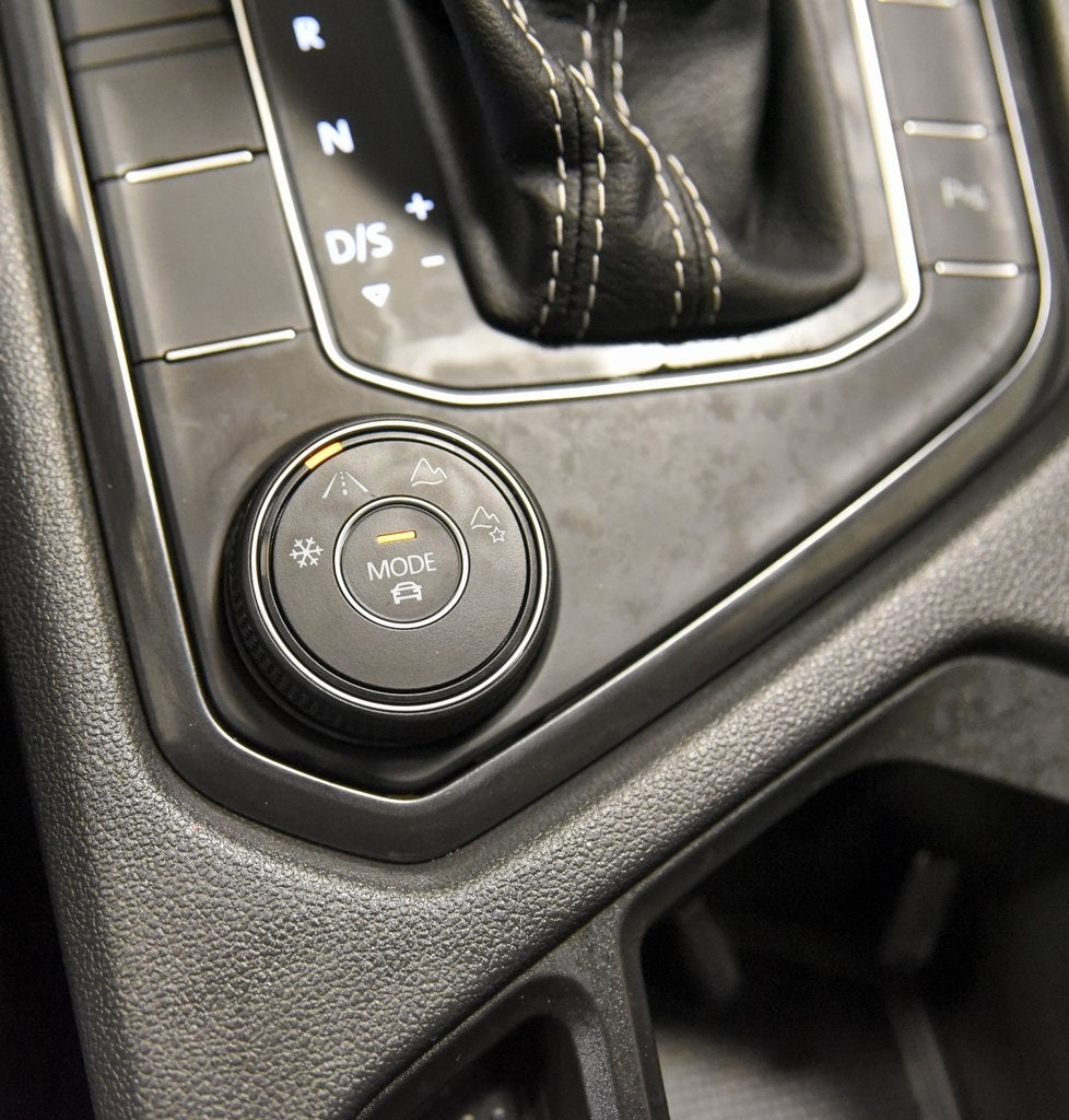 2021 Volkswagen Tiguan 2.0T SEL