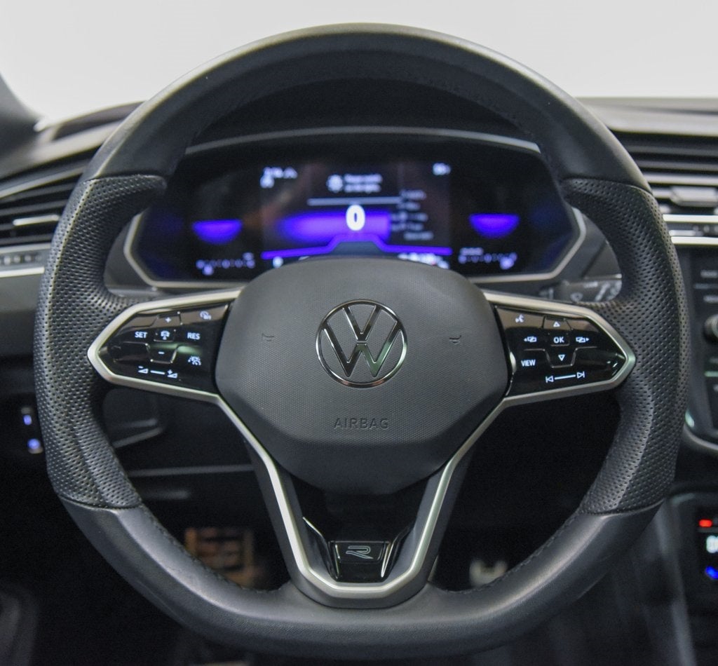 2024 Volkswagen Tiguan 2.0T SE R-Line Black