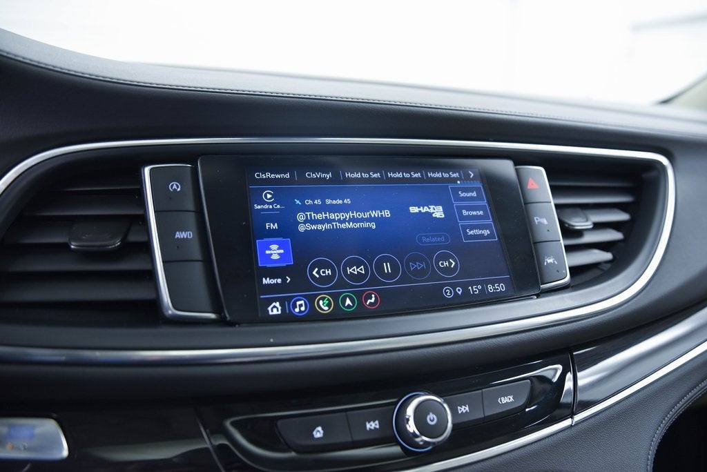 2023 Buick Enclave Essence