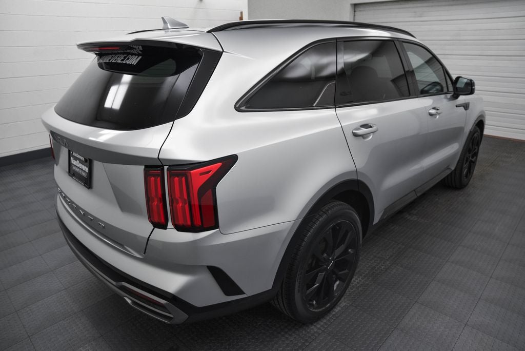 2022 Kia Sorento SX