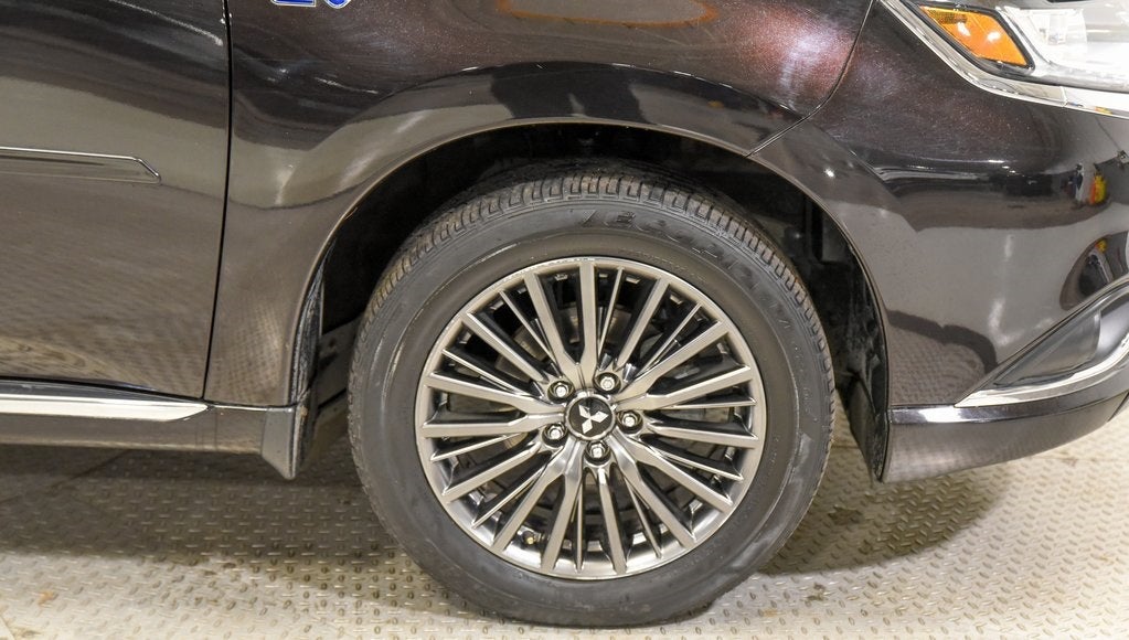 2021 Mitsubishi Outlander PHEV LE