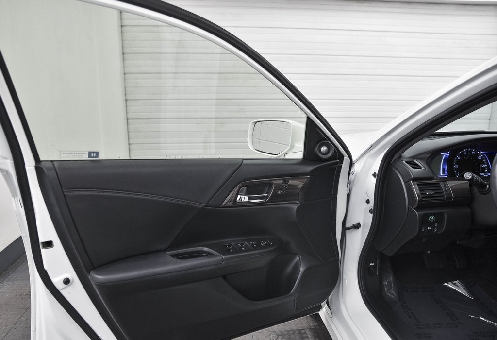 2017 Honda Accord Hybrid Touring