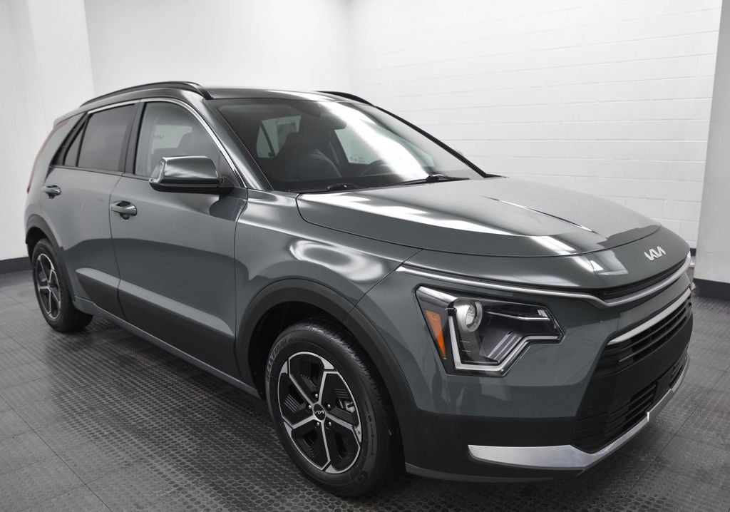2024 Kia Niro EX