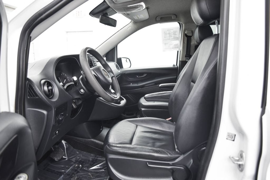 2016 Mercedes-Benz Metris Passenger