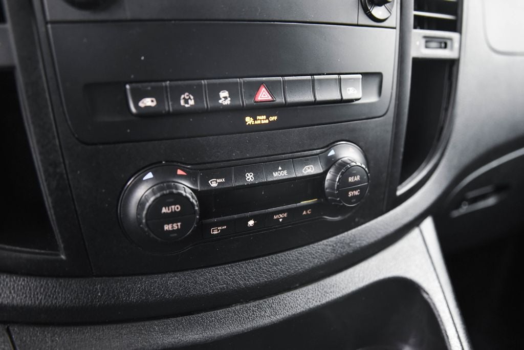 2016 Mercedes-Benz Metris Passenger