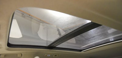 2024 Volvo XC40 B5 Plus Bright Theme