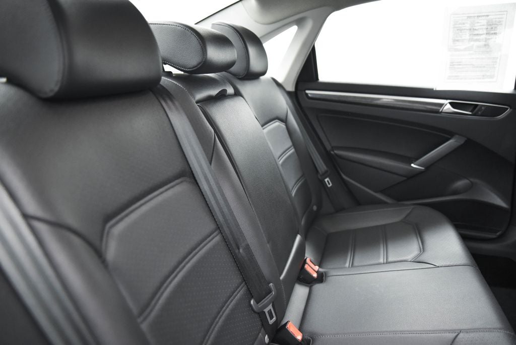 2017 Volkswagen Passat 1.8T SE