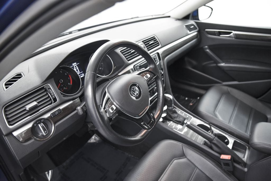 2017 Volkswagen Passat 1.8T SE