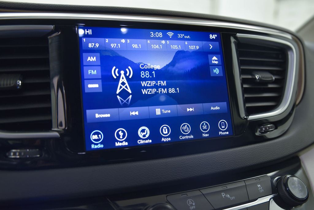 2018 Chrysler Pacifica Touring L Plus