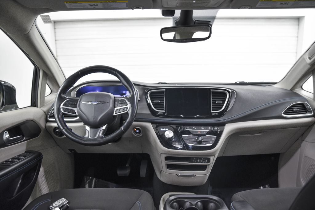 2021 Chrysler Pacifica Touring