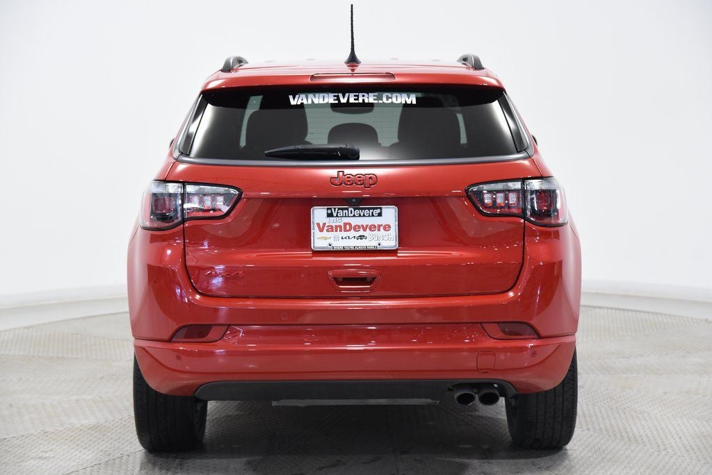 2022 Jeep Compass (RED) Edition