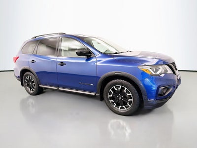 2019 Nissan Pathfinder SV