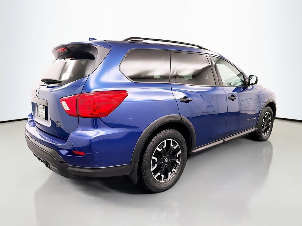 2019 Nissan Pathfinder SV