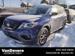 2019 Nissan Pathfinder SV