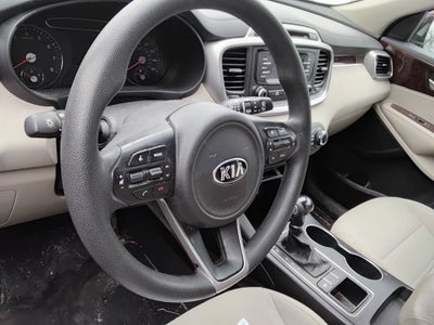 2017 Kia Sorento LX