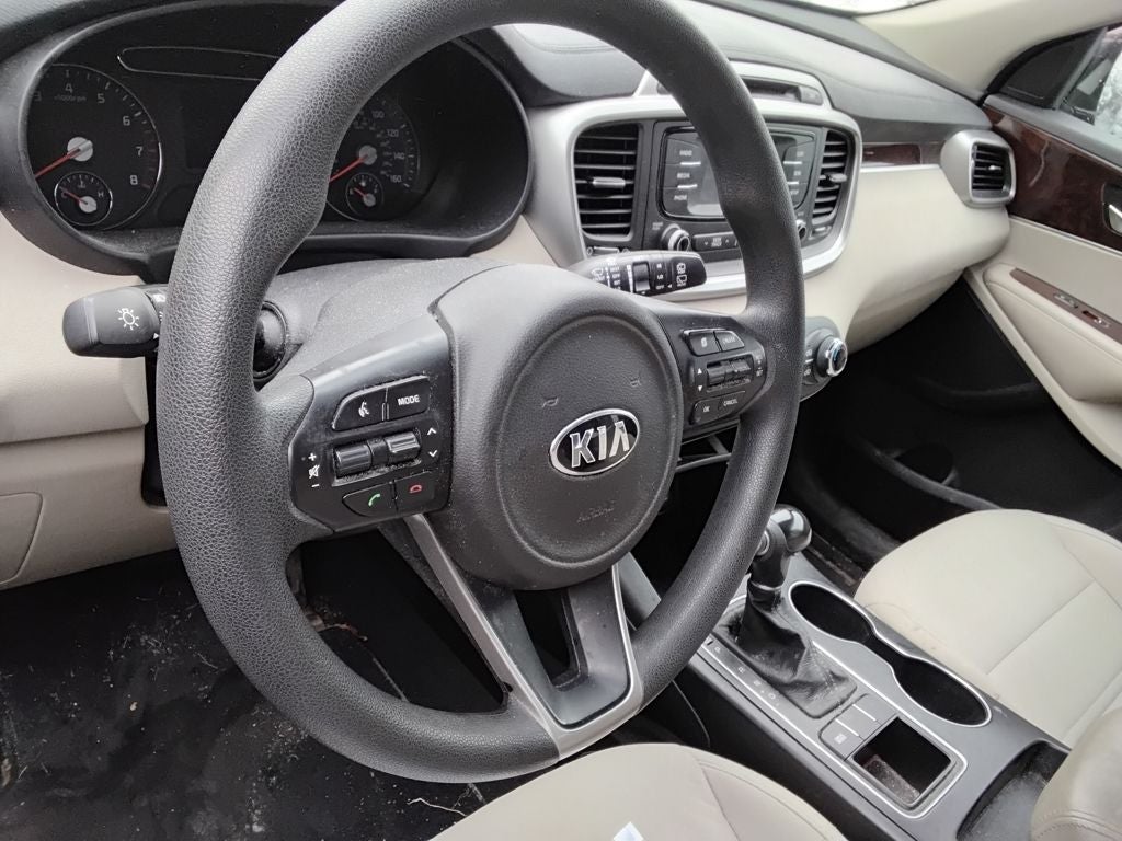 2017 Kia Sorento LX