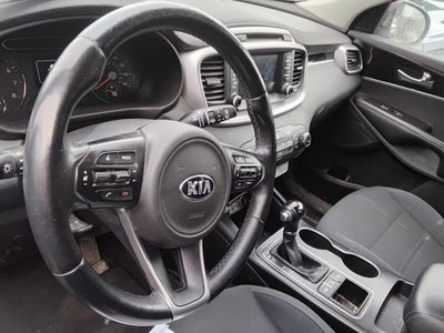 2018 Kia Sorento LX