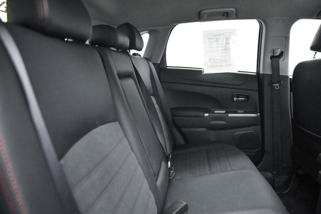 2025 Mitsubishi Outlander Sport 2.0 SE