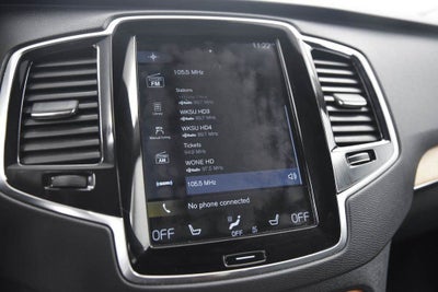 2022 Volvo XC90 T6 Momentum