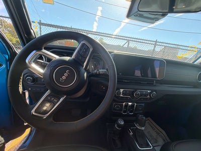 2024 Jeep Wrangler Sahara 4xe