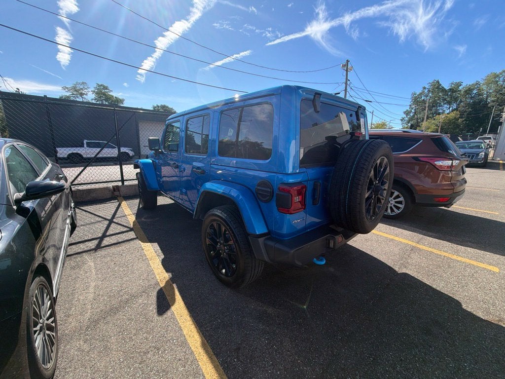 2024 Jeep Wrangler Sahara 4xe