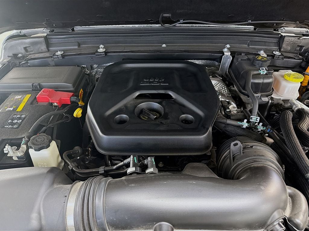 2025 Jeep Wrangler Sahara 4xe