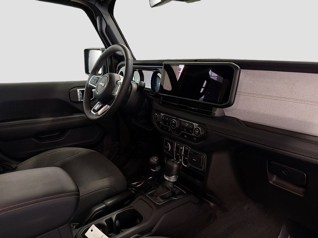 2024 Jeep Wrangler Sahara 4xe