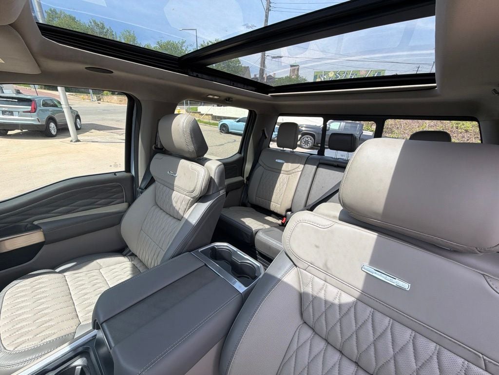 2025 Ford F-450SD Platinum DRW