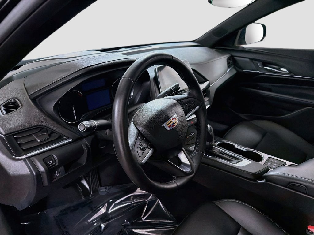 2024 Cadillac CT4 Luxury