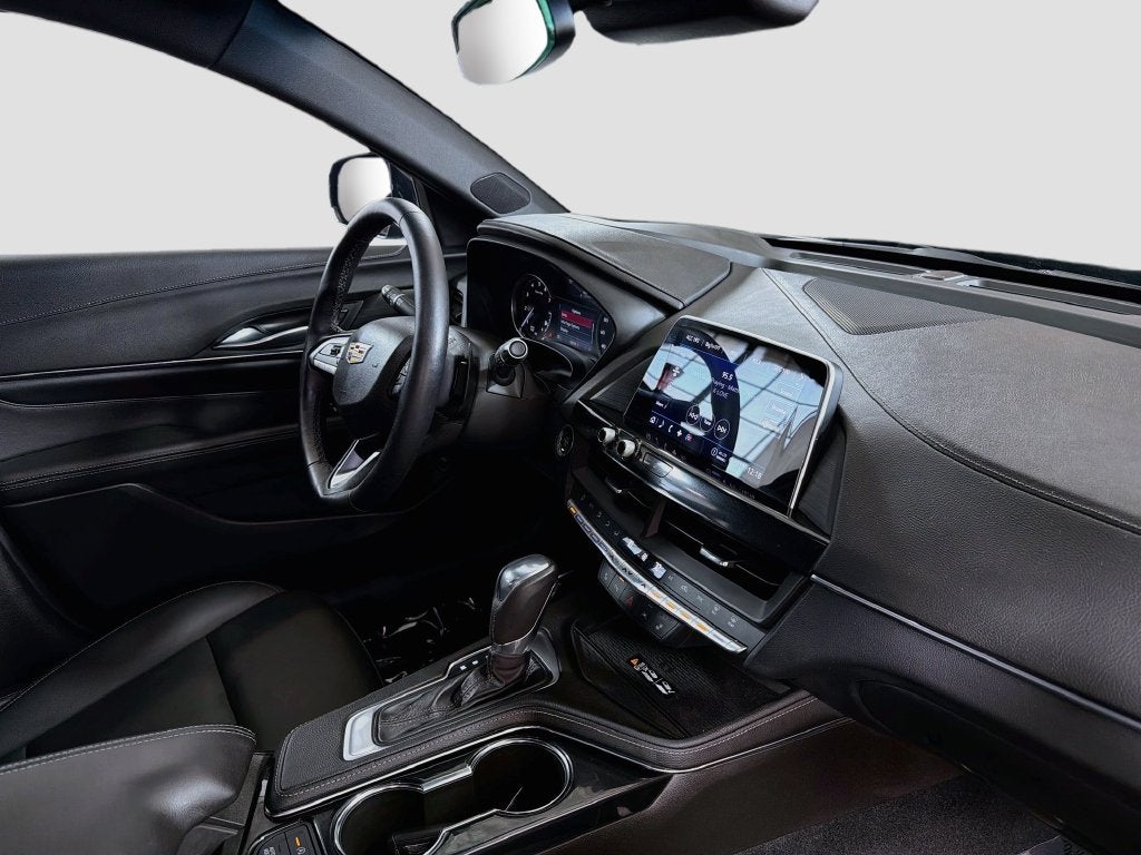 2024 Cadillac CT4 Luxury