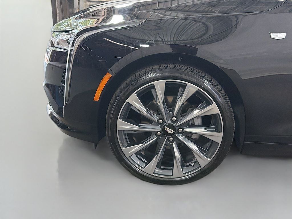 2022 Cadillac CT4 Premium Luxury