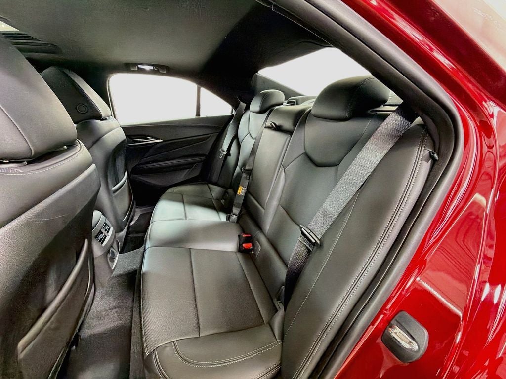 2023 Cadillac CT4 Premium Luxury