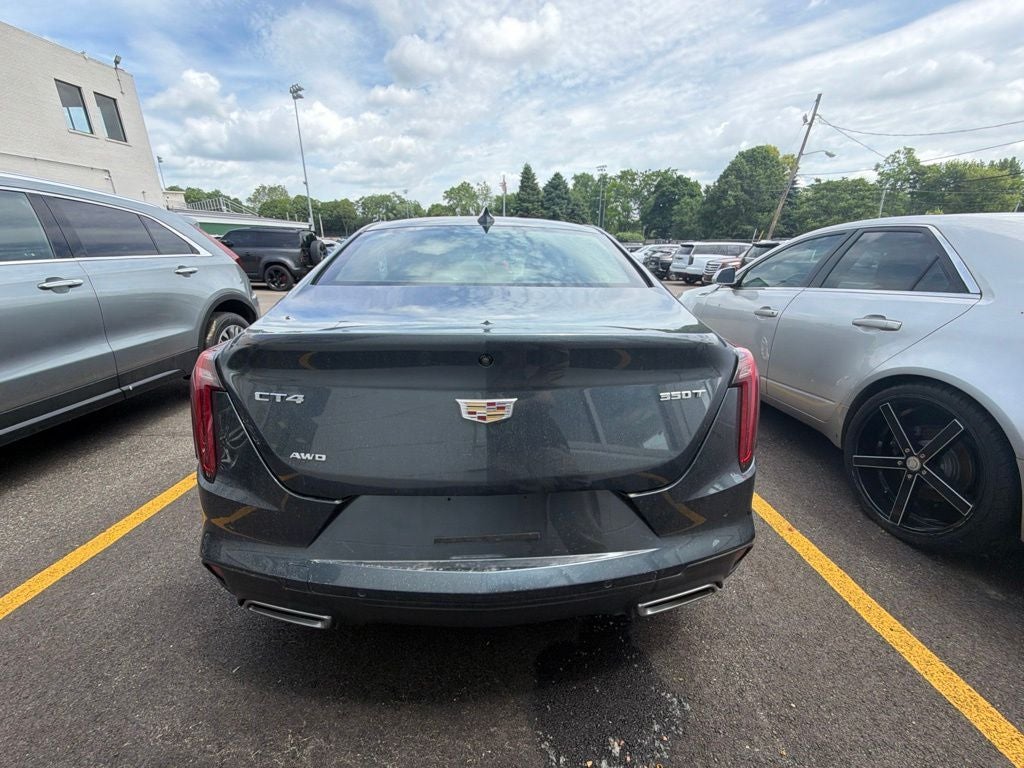 2022 Cadillac CT4 Luxury